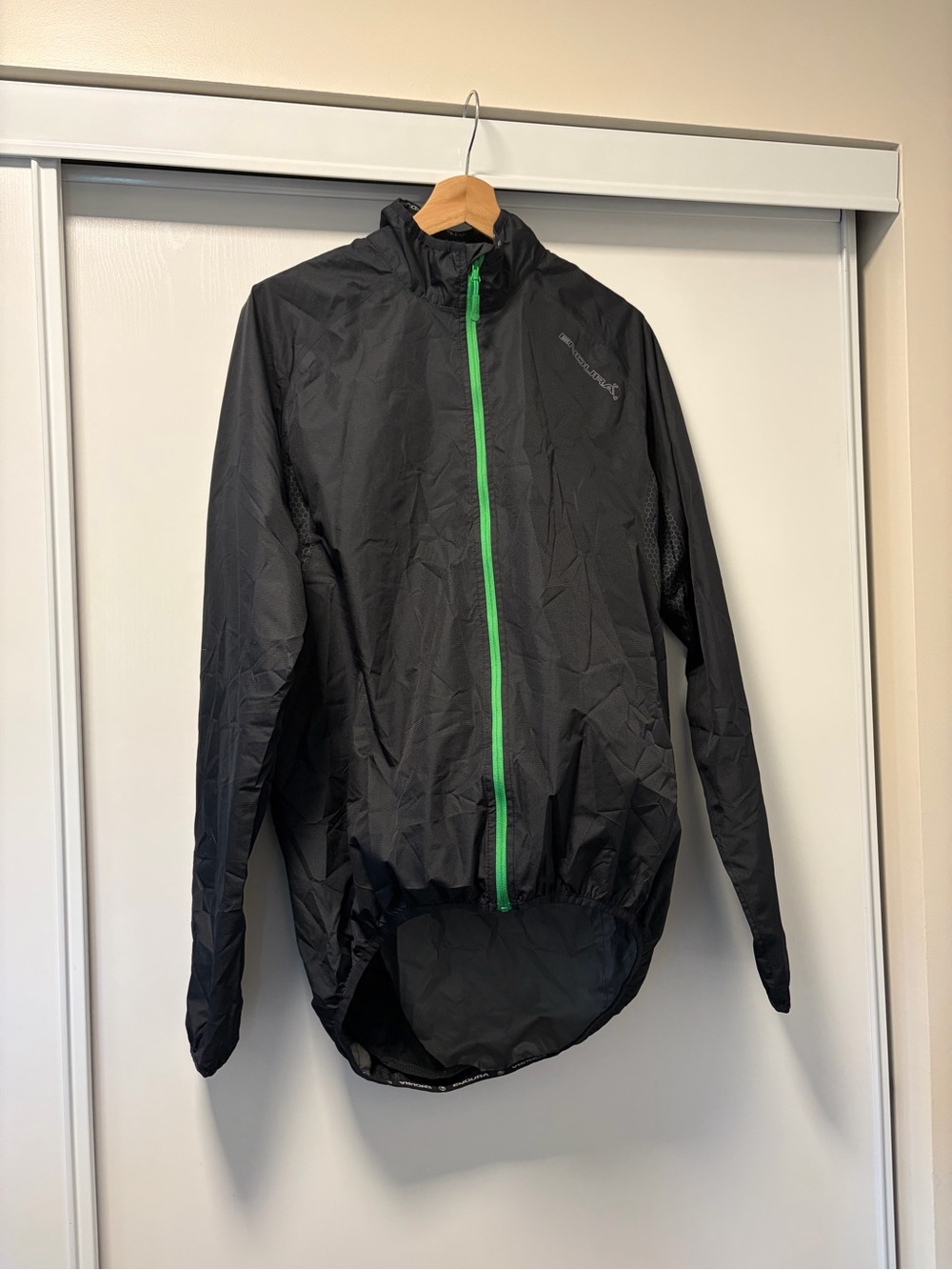 Men's Black Windbreaker Jacket with Green Zipper - Lightweight Active Shell